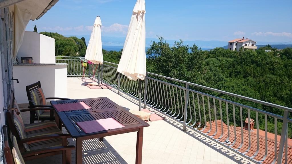 Apartments Plavcic โพลมิน ห้อง รูปภาพ