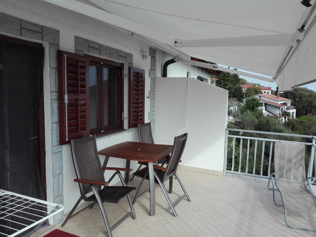 Apartments Plavcic โพลมิน ภายนอก รูปภาพ